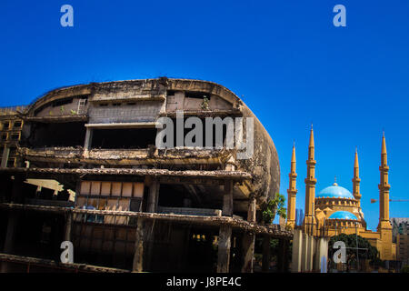 The Egg facing Mohammad Al Amin Mosque, Marfaa, Beirut Stock Photo