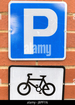 A sign indicating the special parking place for non-motorised bicycles in town Stock Photo