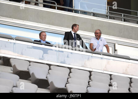 Munich's President Peter Cassalette (l), photographed before the German Bundesliga 2nd division relegation soccer match between TSV 1860 Munich and Jahn Regensburg in the Allianz Arena in Munich, Germany, 30 May 2017. Photo: Andreas Gebert/dpa Stock Photo