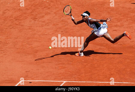 Paris, France. 31st May, 2017. Venus Williams of the United States competes during the women's singles second round match with Kurumi Nara of Japan at French Open Tennis Tournament 2017 in Roland Garros, Paris, France on May 31, 2017. Credit: Han Yan/Xinhua/Alamy Live News Stock Photo