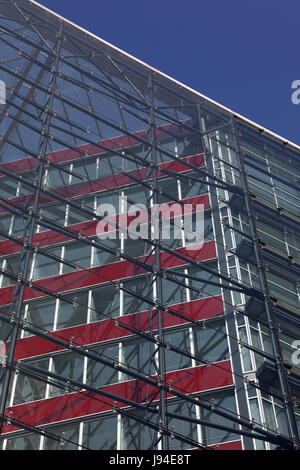 Construction of office building from glass and concrete Stock Photo - Alamy