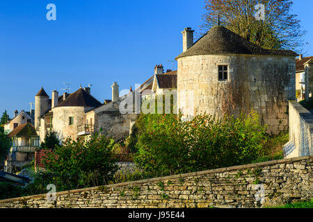 France, Yonne, Noyers or Noyers sur Serein, labelled Les Plus Beaux Villages de France (Most beautiful Villages of France), village fortifications Stock Photo