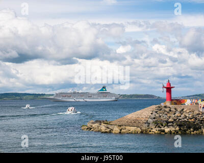 Bangor, Northern Ireland, UK. 5th June, 2017. The Liner Artania with about 1800 passengers and crew anchored in Belfast Lough off Bangor, Co. Down. Passengers were ferried from the ship to the town by tenders. Further liners are scheduled to visit in coming months and Ards and North Down Council Tourism Team are liaising with tour operators to provide tour opportunities in the Borough. Credit: J Orr/Alamy Live News Stock Photo