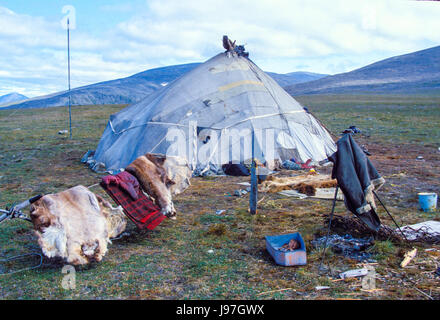 Nomadic Chukchi reindeer herders' yurt encampment on the Chukchi or Chukotka Peninsula, in the Russian Far East. Stock Photo