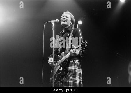 Steve Harley and Cockney Rebel at the Hammersmith Odeon in 1976. Stock Photo