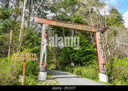 Entrance to the Quileute cemetery - Quillayute tribe - FORKS - WASHINGTON Stock Photo