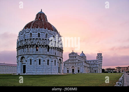 Campo dei Miracoli with Baptistry, Santa Maria Assunta Cathedral and Leaning Tower, UNESCO, Pisa, Tuscany, Italy Stock Photo