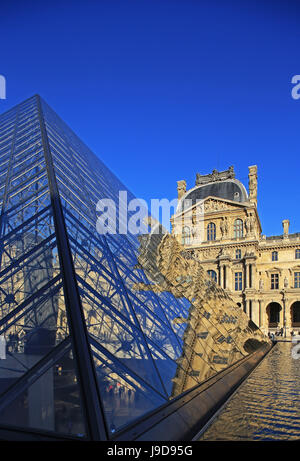 Pyramid of the Louvre, Paris, France, Europe Stock Photo