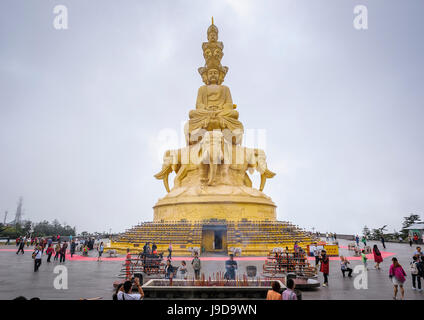 Massive statue of Samantabhadra at the summit of Mount Emei (Emei Shan), UNESCO, Sichuan Province, China, Asia Stock Photo