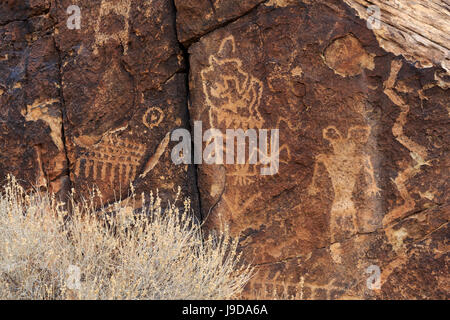 Petroglyphs, Parowan Gap, Iron County, Utah, USA, North America