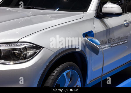 FRANKFURT, GERMANY - SEP 13: BMW X5 eDrive at the IAA motor show on Sep 13, 2013 in Frankfurt. More than 1.000 exhibitors from 35 countries are presen Stock Photo