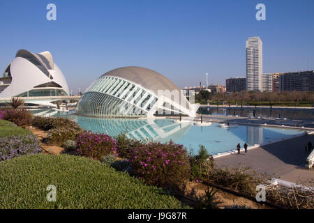 The futuristic City of Arts and Sciences is a sprawling cultural and entertainment complex that originated in 1998 with the opening of L'Hemisferic (r Stock Photo