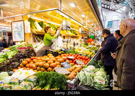 The 1914 Mercado Central, or Central Market, is a masterpiece of modernist architecture.  It covers 8,000 square meters (or about 86,000 sq. ft.) Stock Photo