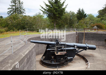 Cannon, Battery Pratt, Fort Stevens, historical site, area of Warrenton, Astoria, Oregon, USA, America Stock Photo