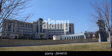 LANSING, MI - MARCH 26:  Michigan’s Vietnam Memorial, shown here on March 26, 2016, is next to the Michigan Hall of Justice. Stock Photo