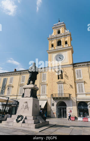Palazzo del Governatore, Piazza Garibaldi, Parma, Emilia-Romagna, Italy, Europe Stock Photo