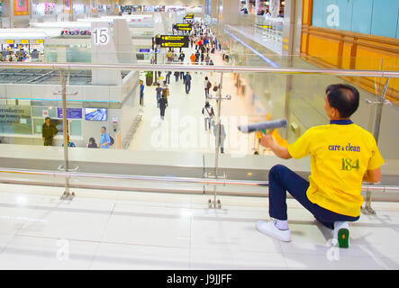 BANGKOK, THAILAND - JAN13, 2017: Cleaning service at work in the Don Mueang International Airport . The airport is the world's oldest international ai Stock Photo