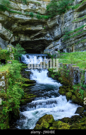 France, Doubs, Ouhans, source of the Loue Stock Photo
