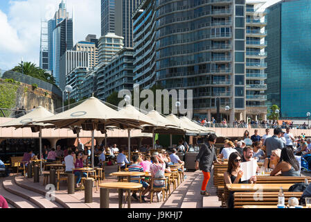 Waterside cafe restaurants on promenade leading to the Opera house in Sydney, NSW, Australia.