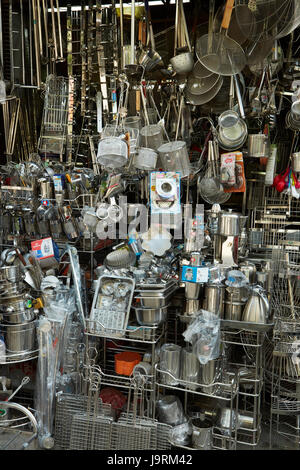 Shop selling metal kitchen utensils, Metal Street, Old Quarter, Hanoi, Vietnam Stock Photo