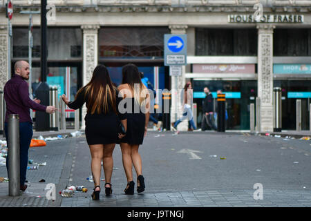 CARDIFF, UK. 3rd June, 2017. Revellers during Champions League Final. British security services on high alert as hundreds of thousands of fans enjoy football in the capital of Wales Credit: Ian Redding/Alamy Live News Stock Photo