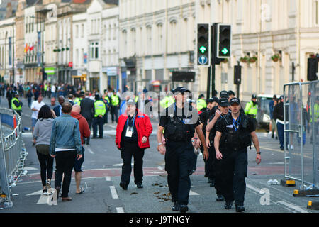 CARDIFF, UK. 3rd June, 2017. Police ensure safety during Champions League Final. British security services on high alert as hundreds of thousands of fans enjoy football in the capital of Wales Credit: Ian Redding/Alamy Live News Stock Photo