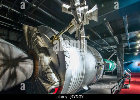 Apollo-Soyuz linkup display, Kansas Cosmosphere and Space Center, Hutchinson, Kansas. Stock Photo