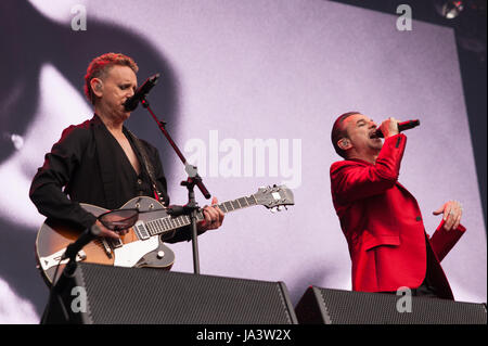 Depeche Mode play play London Stadium at Queen Elizabeth Olympic Park on Saturday 3rd June 2017 as part of their ‘Global Spirit’ Tour.  Images Copyright (c) Ken Harrison Photography - www.kenharrisonphotography.co.uk  If you wish to copy or use images, please contact Ken Harrison Photography at; info@kdharrison.co.uk for further information.  Web:      www.kenharrisonphotography.co.uk   E-Mail:   info@kdharrison.co.uk   Twitter:  @kenharrison101  Facebook: www.facebook.com/KenHarrisonPhotography Stock Photo