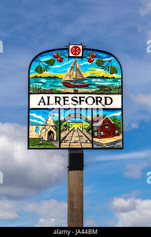 ALRESFORD VILLAGE SIGNPOST, ESSEX Stock Photo