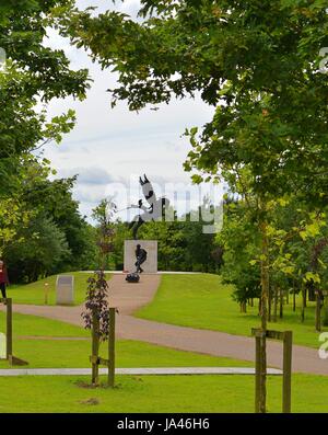 Parachute Regiment Memorial at the National Memorial Arboretum ...