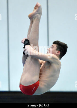 Matthew Dixon competing in the mens 10m platform final during the British Diving Championships at the Royal Commonwealth Pool, Edinburgh. Stock Photo