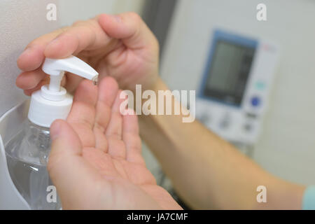 cropped image of surgeon using handwash in hospital Stock Photo