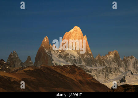 Fitz Roy and Cerro Torre mountainline at sunrise, Patagonia, Argentina Stock Photo