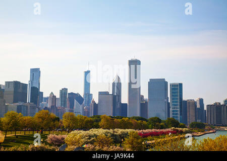 CHICAGO - MAY 18: Chicago downtown cityscape on May 18, 2013 in Chicago, IL. It's a city in the U.S. state of Illinois, is the third most populous city in the United States and the most populous city in the American Midwest. Stock Photo