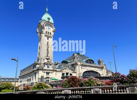 France, Haute Vienne, Limoges, Limoges Benedictins railway station Stock Photo