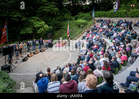 Fisherman's Friends, male singing group from Port Isaac, Cornwall ...