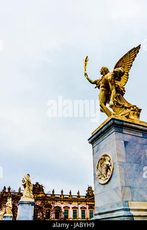 Berlin, Figuren auf der Schlossbrücke; Stock Photo