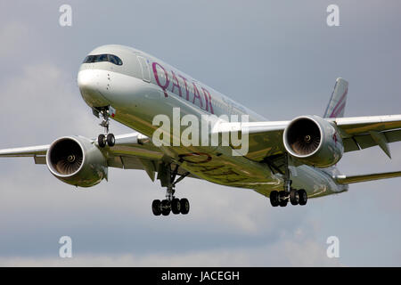 A7-ALI Qatar Airways Airbus A350-900 cn-021 Stock Photo