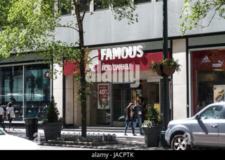 Famous Footwear Storefront on West 34th Street, NYC Stock Photo - Alamy