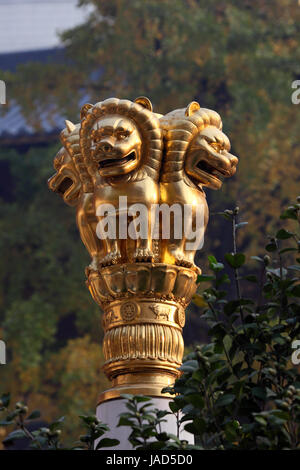 Golden lion statue at buddhist temple in Shanghai, China Stock Photo