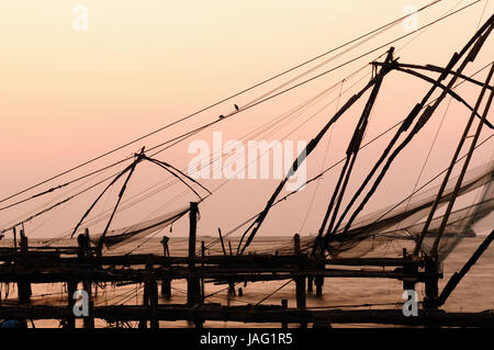 India, Chinese fisching nets in Cochin Stock Photo