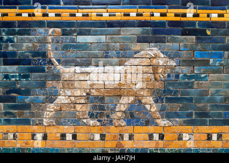 Lion mosaic of coloured glazed bricks on the Procession Street of Babylon (reconstruction) , c.604-562 BC, Pergamon Museum, Berlin, Germany Stock Photo