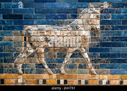 Bull mosaic of coloured glazed bricks on the Babylonian Ishtar Gate, c.604-562 BC, Pergamon Museum, Berlin, Germany Stock Photo
