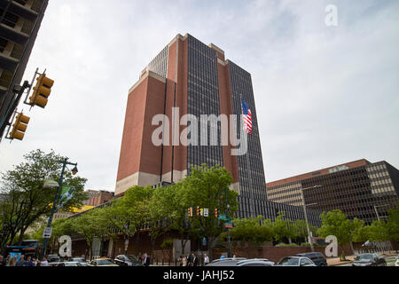 James A Byrne U.S. Courthouse building and william j green jr building at right Philadelphia USA Stock Photo