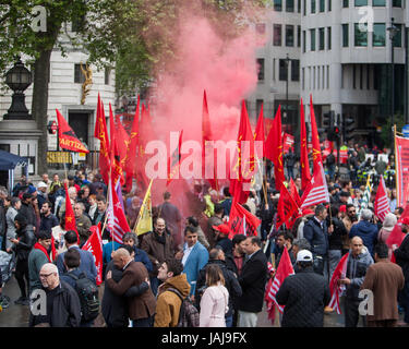 International Workers Day annual May Day march from Clerkenwell to Trafalgar Square , London, UK  Featuring: Atmosphere, View Where: London, United Kingdom When: 01 May 2017 Credit: Wheatley/WENN Stock Photo