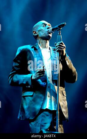 Maxi Jazz with Faithless at the Isle of Wight Festival June 10 2016, Newport IOW Stock Photo