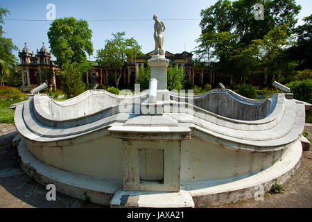 A statue of a bathing 'Venus' made of white stone in the 'Shashi Lodge,' an architectural symbol in the district town of Mymensingh built by the then  Stock Photo