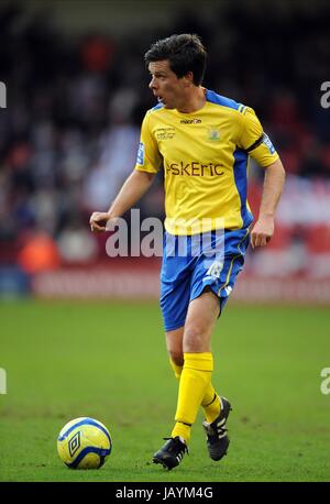 DARRELL CLARKE SALISBURY MANAGER BRAMALL LANE SHEFFIELD ENGLAND 07 January 2012 Stock Photo