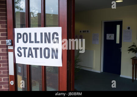 Woking, UK. 8th June 2017. Polling station in Woking. Jason Wood/Alamy Live News Stock Photo