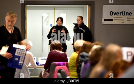 Brighton, UK. 9th June, 2017. Police officers at the counts for Brighton Pavilion , Hove and Brighton Kemptown taking place at the American Express Community Stadium  Photograph taken by Simon Dack/Alamy Live News Stock Photo